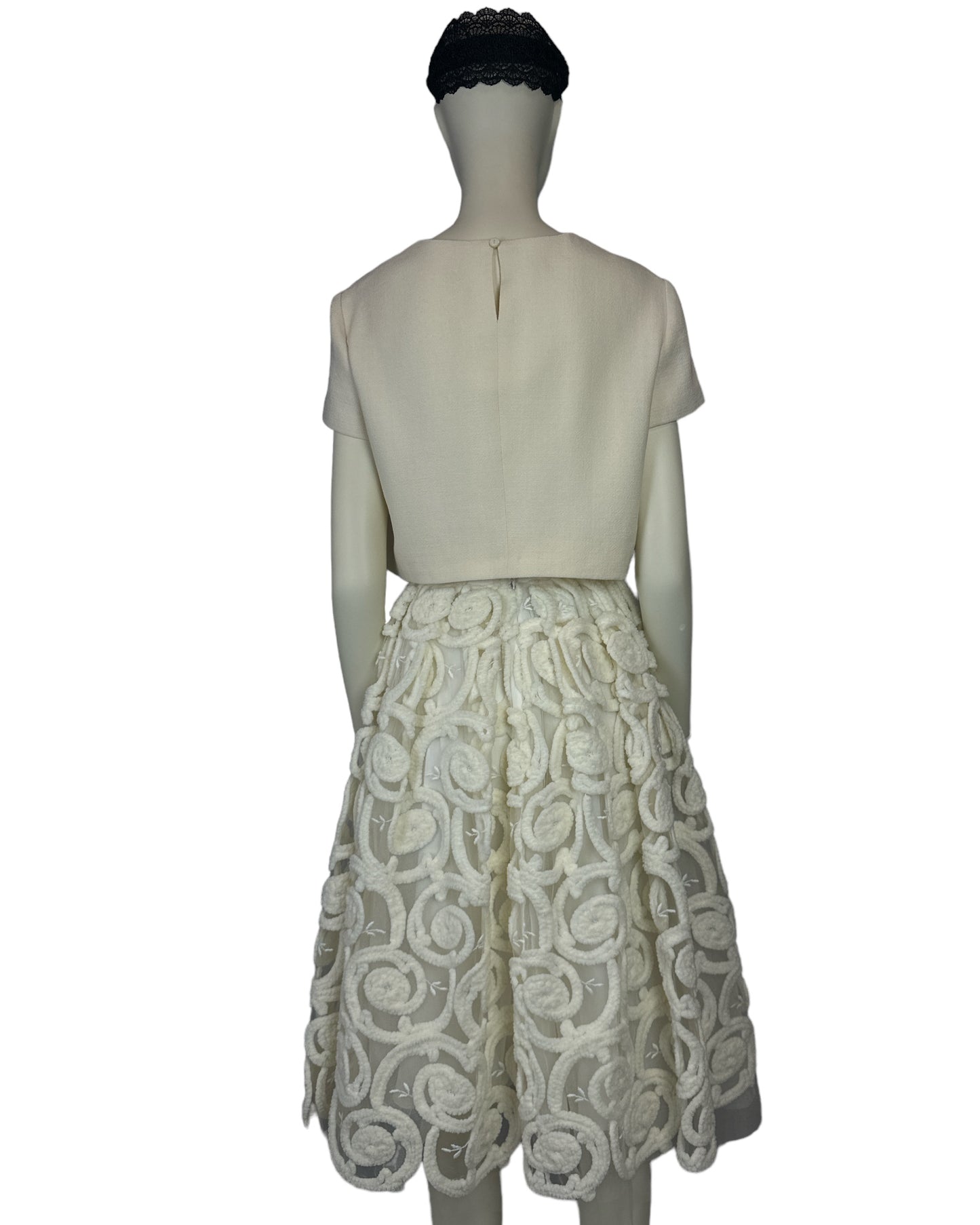 Kastiges Kurzarm-Top Nele